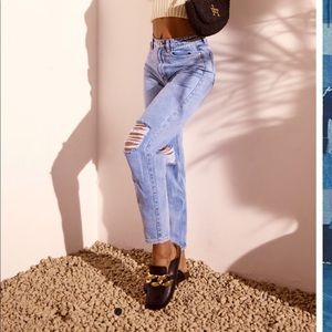NWT Pretty little thing mom jeans